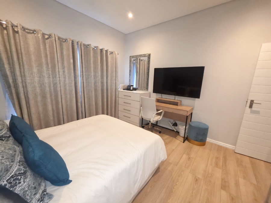 4 Bedroom Property for Sale in Sandown Western Cape